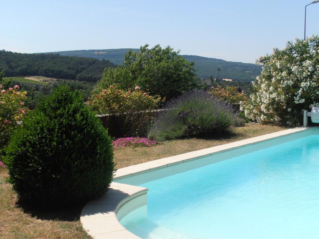 Le Seminaire Bed & Breakfast Roussas Exterior foto